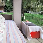 Lesny Dom Z Basenem W Okolicy Zegrza Hébergement de vacances