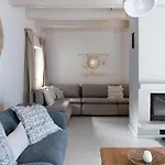 Дом отдыха Lesny Dom Z Basenem W Okolicy Zegrza *