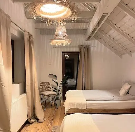 Lesny Dom Z Basenem W Okolicy Zegrza